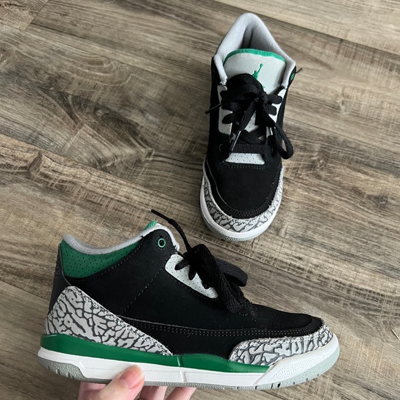 Air Jordan 3 Retro 'Pine Green' Sneakers Kids PS Size 1Y - 429487-030 - Picture 1 of 15